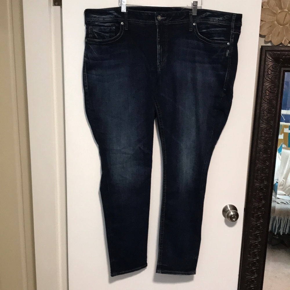 NEW Silver Suki Super‎ Skinny Jean. Sz 24